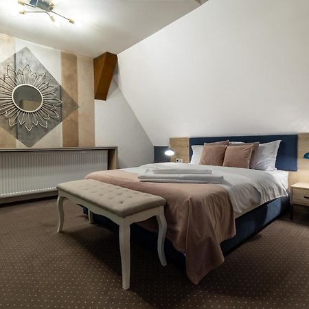 Lumiere House Sibiu Hotel Exterior photo